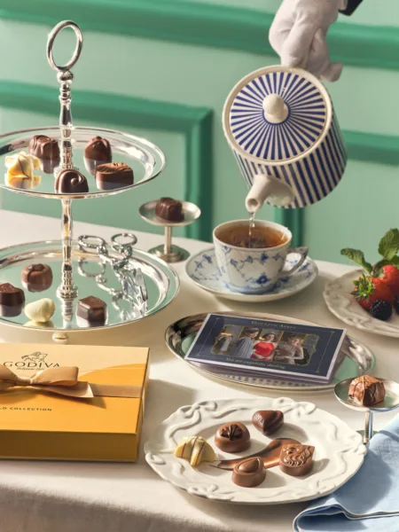 Still life for Downton Abbey x Godiva with prop styling by Elizabeth MacLennan, represented by Pat Bates & Associates, a leading artist agency in the retail luxury food and beverage brand sectors.